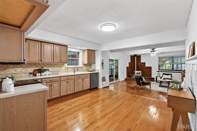 5919 Lafayette Drive, Weldon Spring, MO 63304