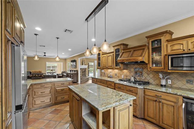 505 NW County Road 0011, Corsicana, TX 75110