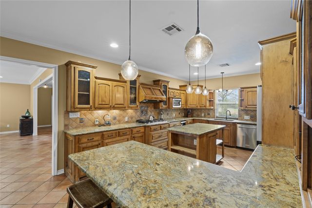 505 NW County Road 0011, Corsicana, TX 75110