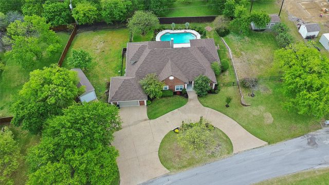 505 NW County Road 0011, Corsicana, TX 75110