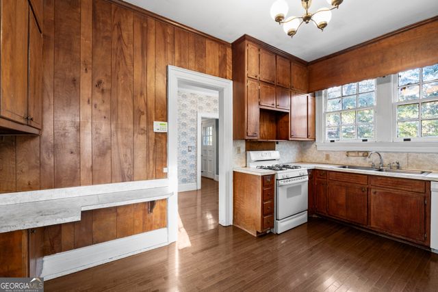 931 Briarcliff Road NE, Atlanta, GA 30306