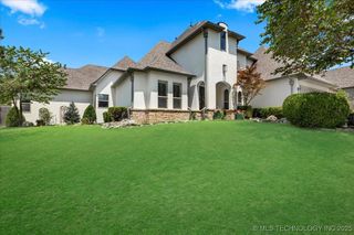 7207 E 112th Place S, Bixby, OK 74008