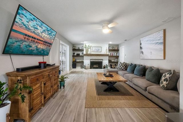 105 SPRING COVE TRAIL, Altamonte Springs, FL 32714