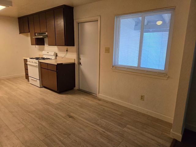 2109 Catskill Way, Sacramento, CA 95838