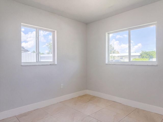 1418 K, Lake Worth Beach, FL 33460