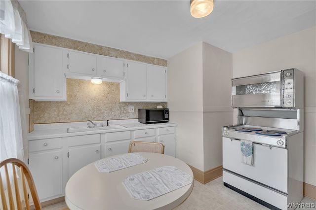 44 George Urban Boulevard, Cheektowaga, NY 14225