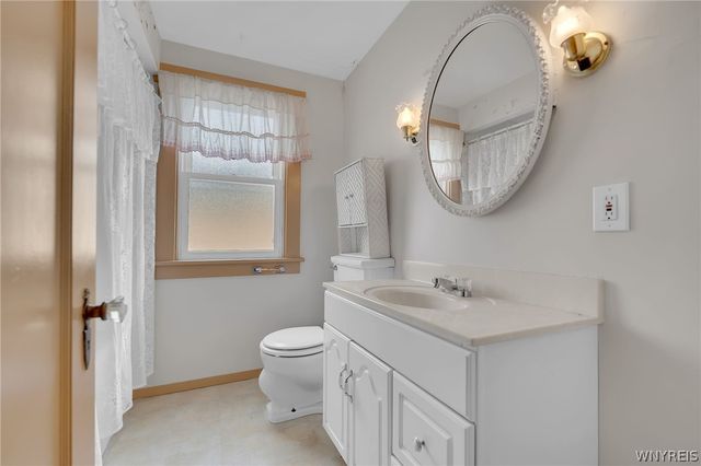 44 George Urban Boulevard, Cheektowaga, NY 14225