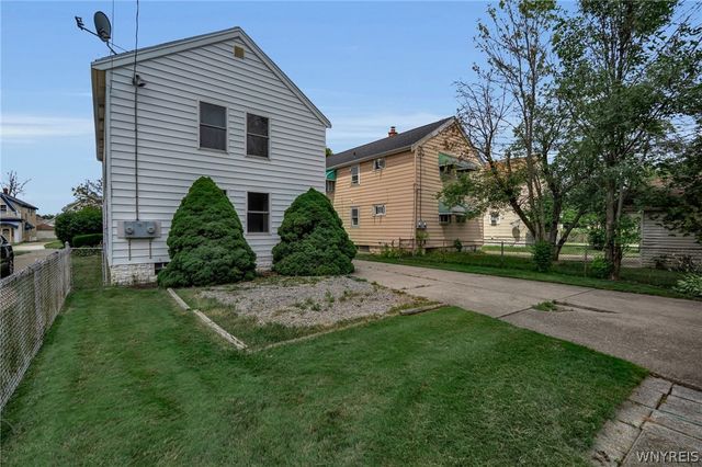 44 George Urban Boulevard, Cheektowaga, NY 14225
