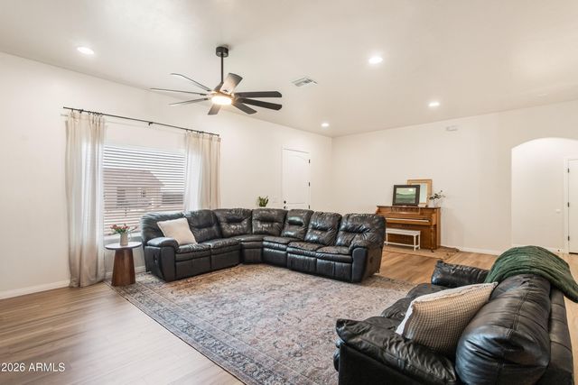 4156 S Lois Lane, Sierra Vista, AZ 85650