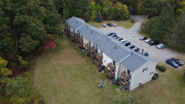33 Sherburne Ave 3, Tyngsborough, MA 01879