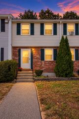 33 Sherburne Ave 3, Tyngsborough, MA 01879