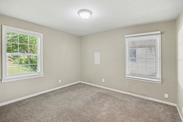 2122 Denham Ave, Columbia, TN 38401