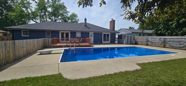 8114 Mellowwood Drive, Jenison, MI 49428