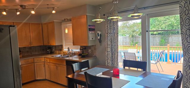 8114 Mellowwood Drive, Jenison, MI 49428