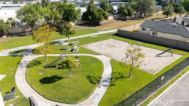 2074 Valleywood Street, Colton, CA 92324