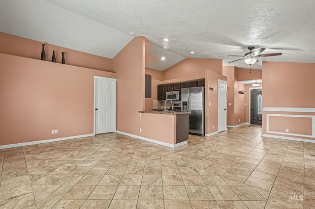 3019 Sugar Cane Dr., Nampa, ID 83687