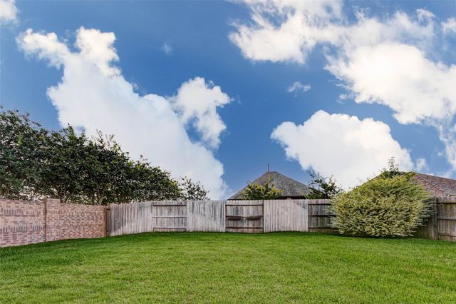 20430 Noble Arabian Drive, Tomball, TX 77377