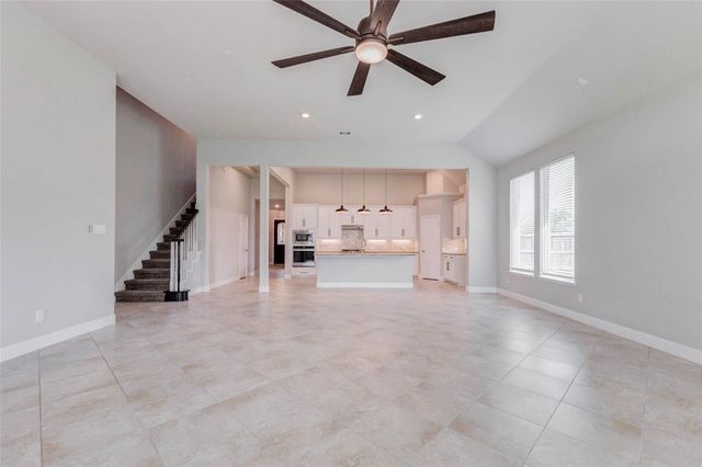 20430 Noble Arabian Drive, Tomball, TX 77377
