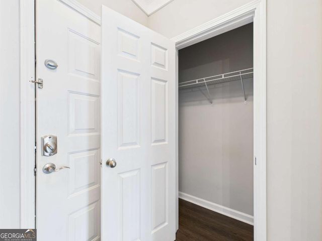 400 17th Street NW 2027, Atlanta, GA 30363