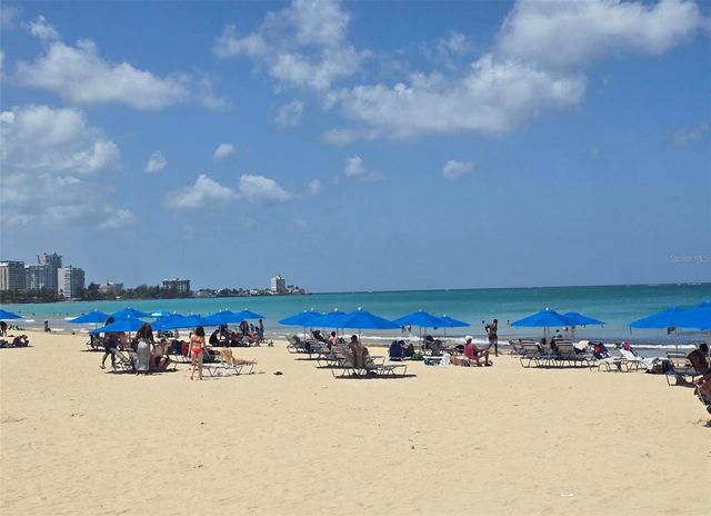. MAR DEL JAPON 17, Carolina, PR 00979