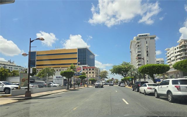 . MAR DEL JAPON 17, Carolina, PR 00979