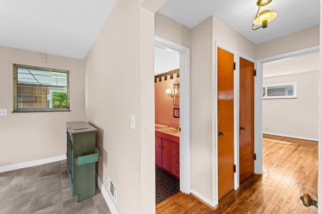 3877 Mantell Avenue, Sycamore Twp, OH 45236