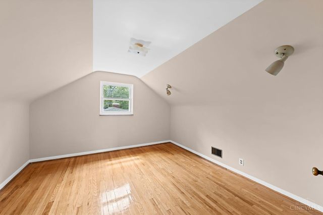 3877 Mantell Avenue, Sycamore Twp, OH 45236