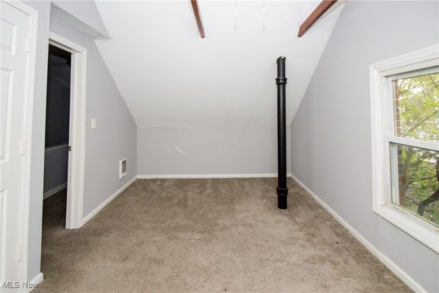 915 Clarence Road, Cleveland Heights, OH 44121