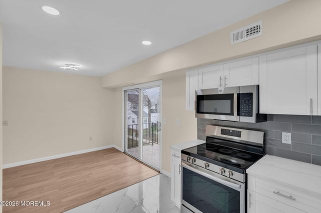 10 Maine Court 734, Matawan, NJ 07747