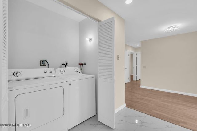 10 Maine Court 734, Matawan, NJ 07747