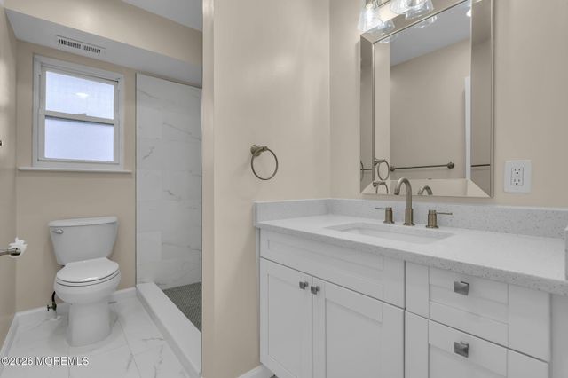 10 Maine Court 734, Matawan, NJ 07747