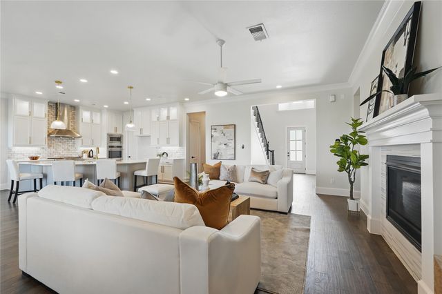 1090 Peppy San Drive, Lucas, TX 75002
