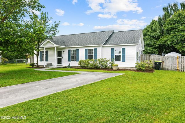 2827 Sapling Circle, Wilmington, NC 28411