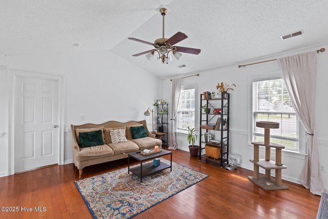 2827 Sapling Circle, Wilmington, NC 28411