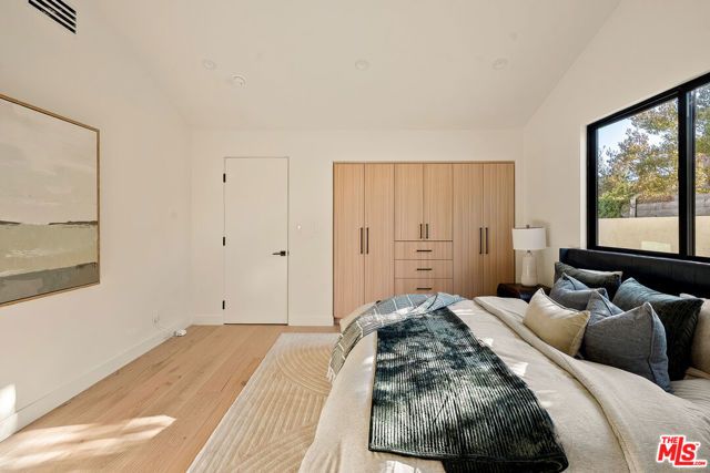 13949 Cumpston Street, Sherman Oaks, CA 91401