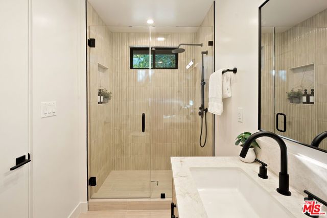 13949 Cumpston Street, Sherman Oaks, CA 91401
