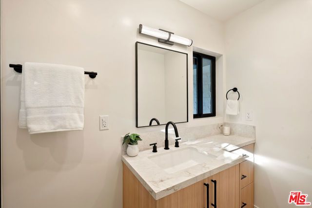 13949 Cumpston Street, Sherman Oaks, CA 91401