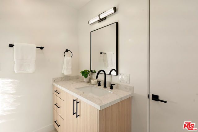 13949 Cumpston Street, Sherman Oaks, CA 91401