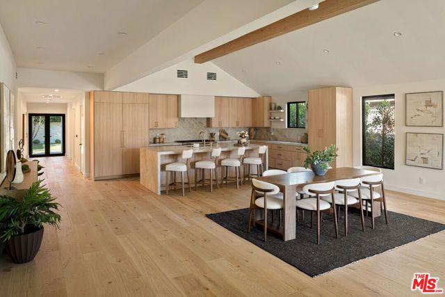 13949 Cumpston Street, Sherman Oaks, CA 91401