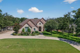 7217 Deerfield Drive, Mansfield, TX 76063