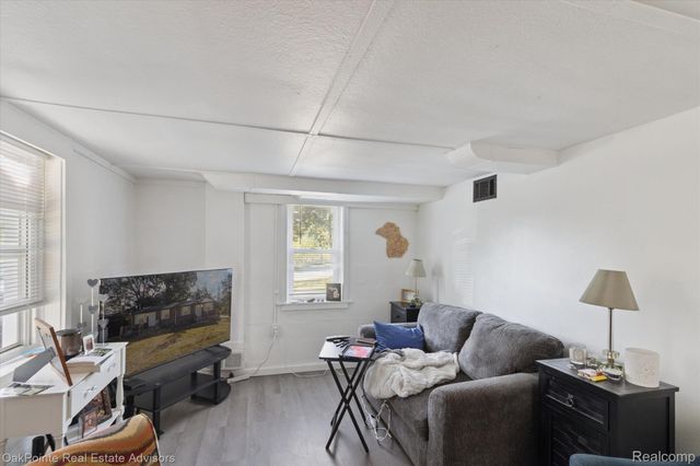 11429 Frey Court, Brighton, MI 48116