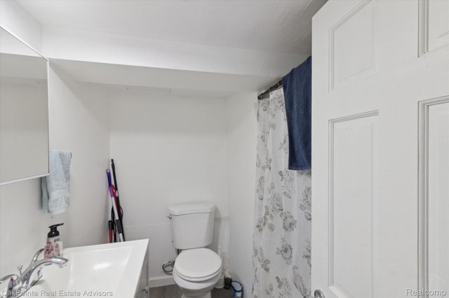 11429 Frey Court, Brighton, MI 48116