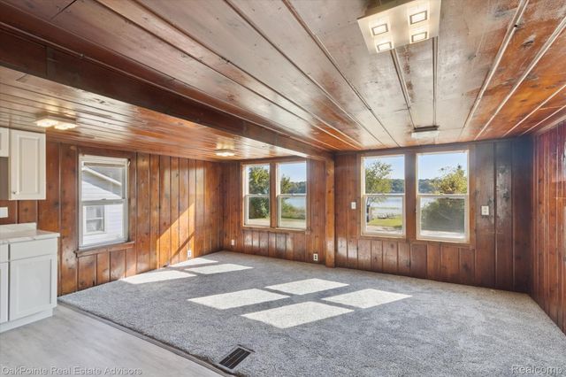 11429 Frey Court, Brighton, MI 48116