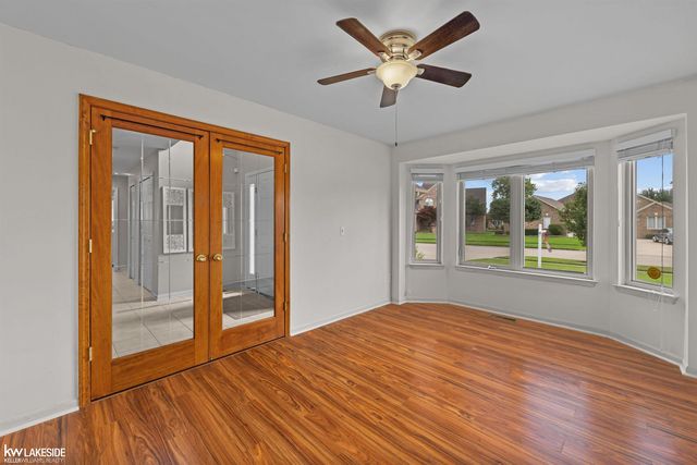 51389 Midland Circle, Macomb, MI 48042