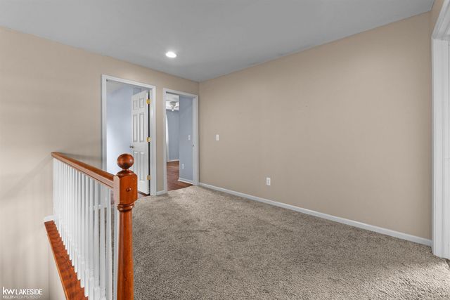 51389 Midland Circle, Macomb, MI 48042