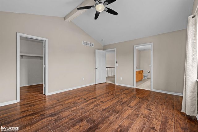51389 Midland Circle, Macomb, MI 48042