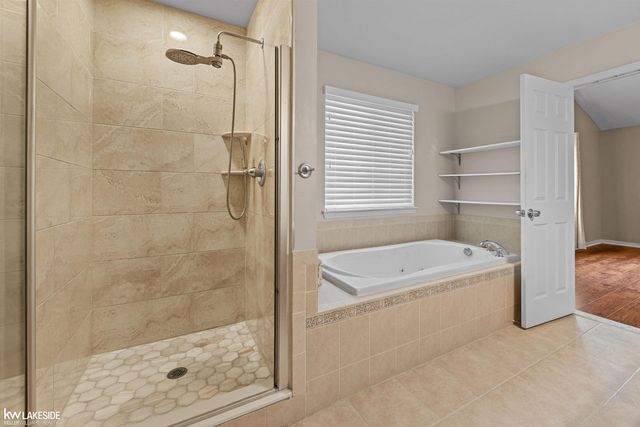 51389 Midland Circle, Macomb, MI 48042