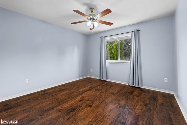 51389 Midland Circle, Macomb, MI 48042