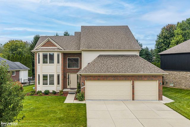 51389 Midland Circle, Macomb, MI 48042