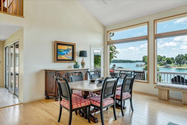 2810 Waters Edge DR, Penhook, VA 24137